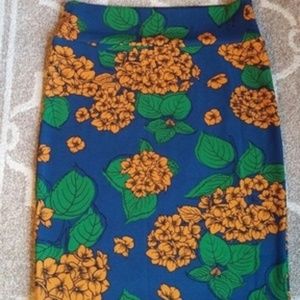 LuLaRoe Cassie Skirt